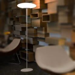 Lampadaire LED Squash Moderne