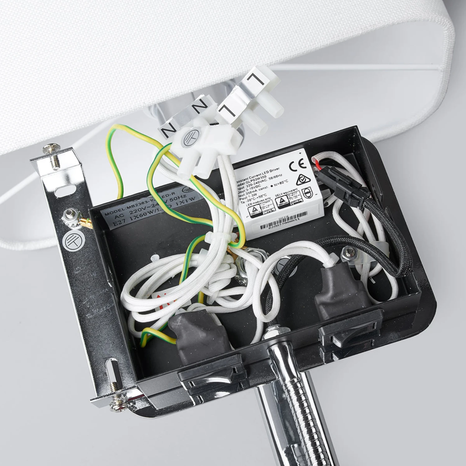 Lucande Applique Textile Jettka à Bras Liseuse – Image 9